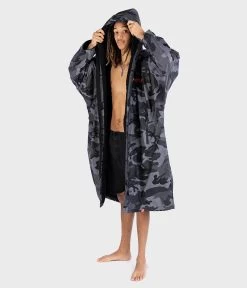 Dryrobe Advance Long Sleeve Black Camouflage - RECYCLED 16 Dryrobe Advance Long Sleeve Black Camouflage - RECYCLED -Sports Outdoor Store Black Camo 2 2024x2024 28448b60 1a2e 4839 b7e0 fe8b88180f3a