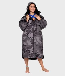 Dryrobe Advance Long Sleeve Black Camouflage - RECYCLED 22 Dryrobe Advance Long Sleeve Black Camouflage - RECYCLED -Sports Outdoor Store Black Camo 5 2024x2024 42e2a54e 6856 4958 8ebc 9fa877e77ae3