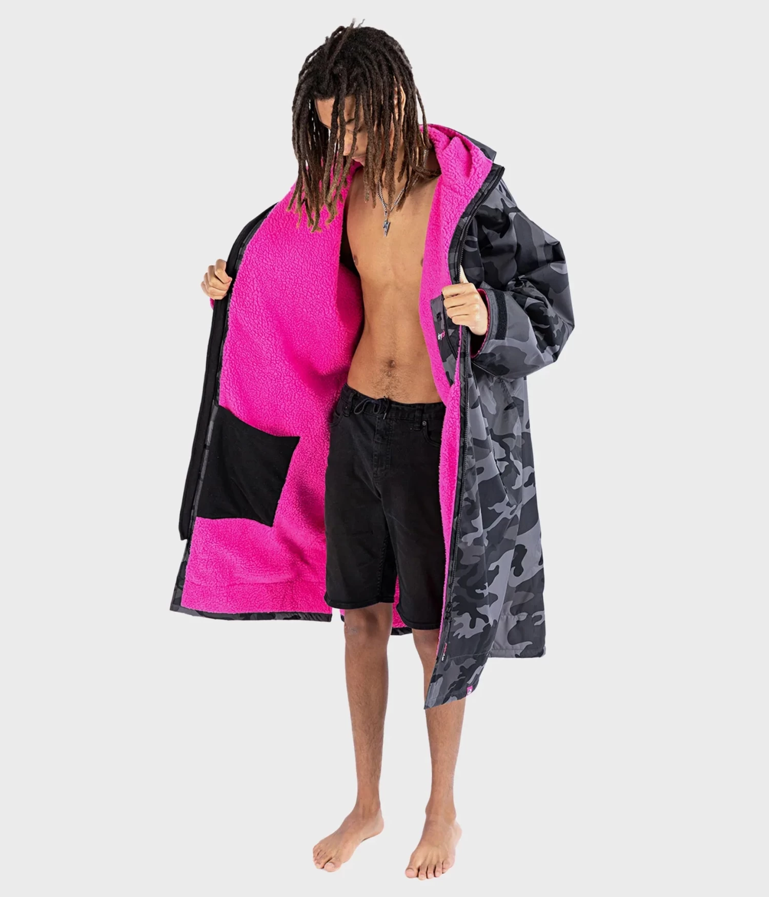 Dryrobe Advance Long Sleeve Black Camouflage Pink - RECYCLED 1 Dryrobe Advance Long Sleeve Black Camouflage Pink - RECYCLED