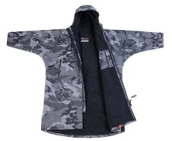 Dryrobe Advance Long Sleeve Black Camouflage - RECYCLED 17 Dryrobe Advance Long Sleeve Black Camouflage - RECYCLED -Sports Outdoor Store CAMO BLK M 009 2024x2024 2bb410f2 421e 4376 86a9 46b6ec7e47df