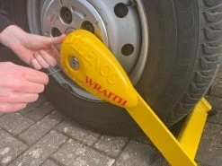 Milenco Wraith 2 Wheel Lock - Caravans 13 Milenco Wraith 2 Wheel Lock - Caravans -Sports Outdoor Store Wraith Motorhome Removal 1