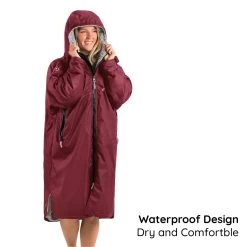 Osprey Unisex Changing Robe Maroon -Sports Outdoor Store callout 1 8