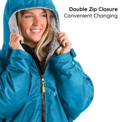 Osprey Unisex Changing Robe Teal -Sports Outdoor Store callout 2 10 1
