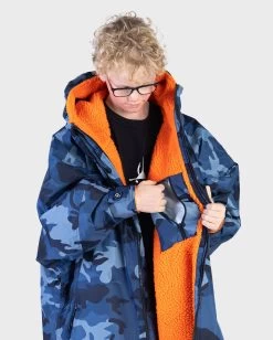 Dryrobe Advance Kids Long Sleeve Blue Camo / Orange 10 Dryrobe Advance Kids Long Sleeve Blue Camo / Orange -Sports Outdoor Store kids advance bluecamoorange 3