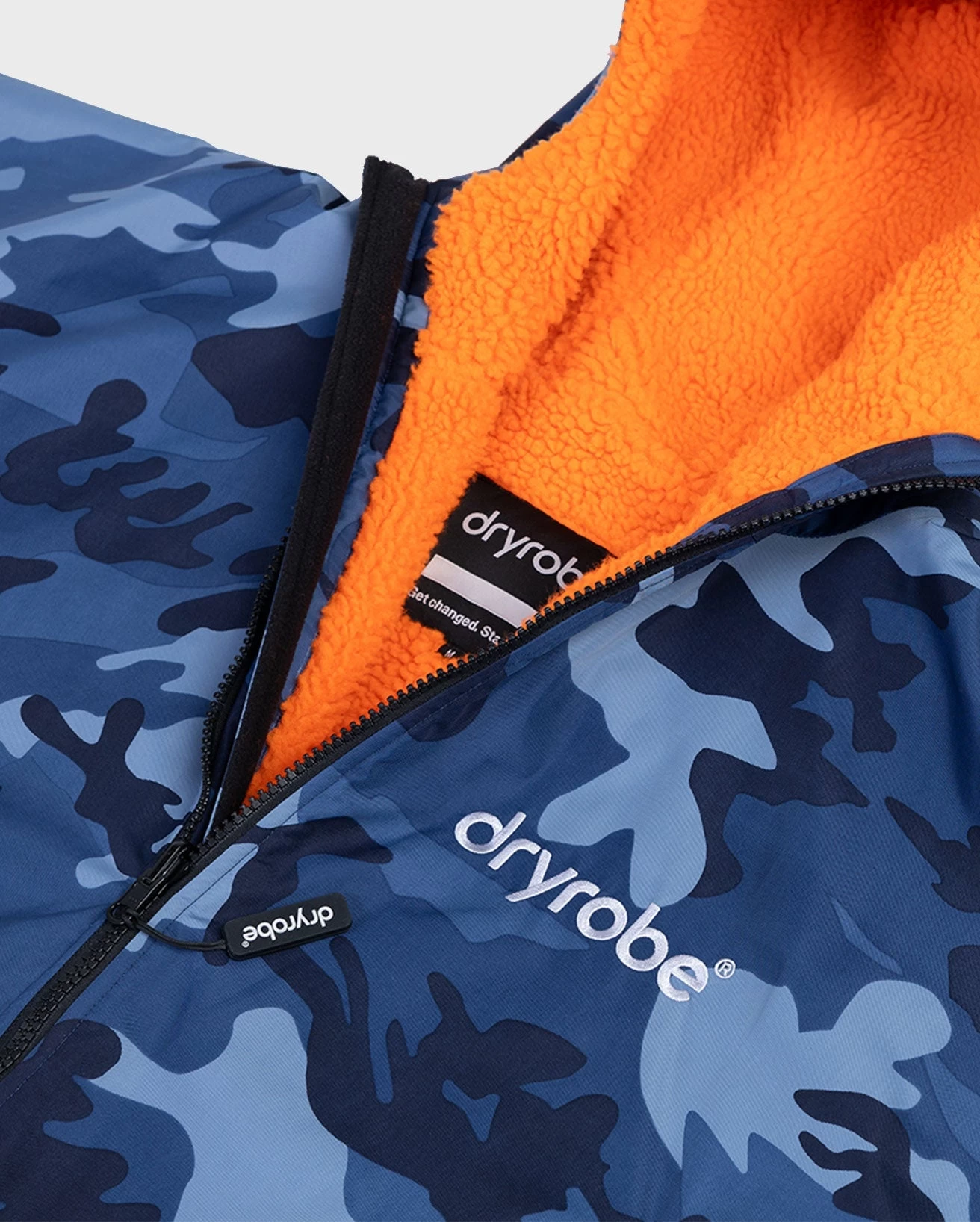 Dryrobe Advance Kids Long Sleeve Blue Camo / Orange 3 Dryrobe Advance Kids Long Sleeve Blue Camo / Orange - Image 3