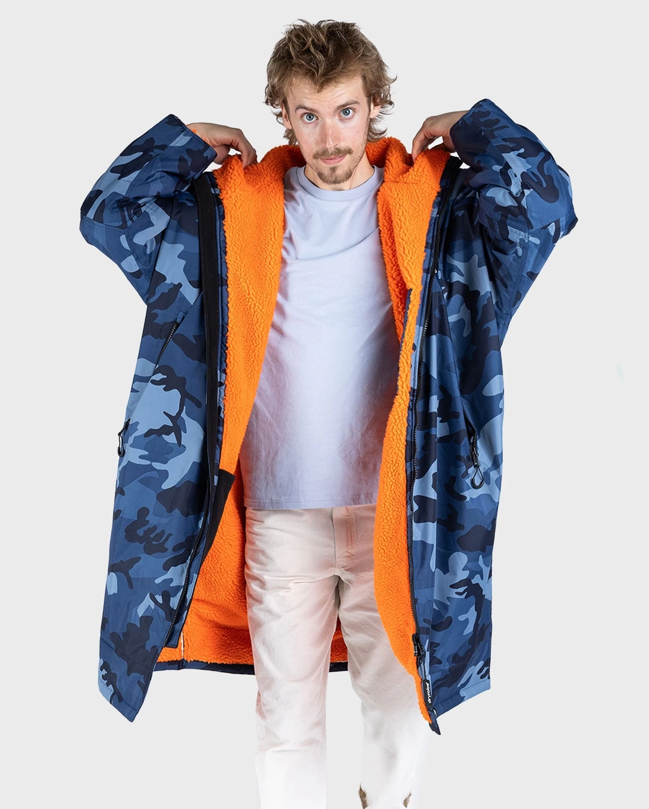 Dryrobe Advance Long Sleeve Blue Camo Orange 2 Dryrobe Advance Long Sleeve Blue Camo Orange - Image 2