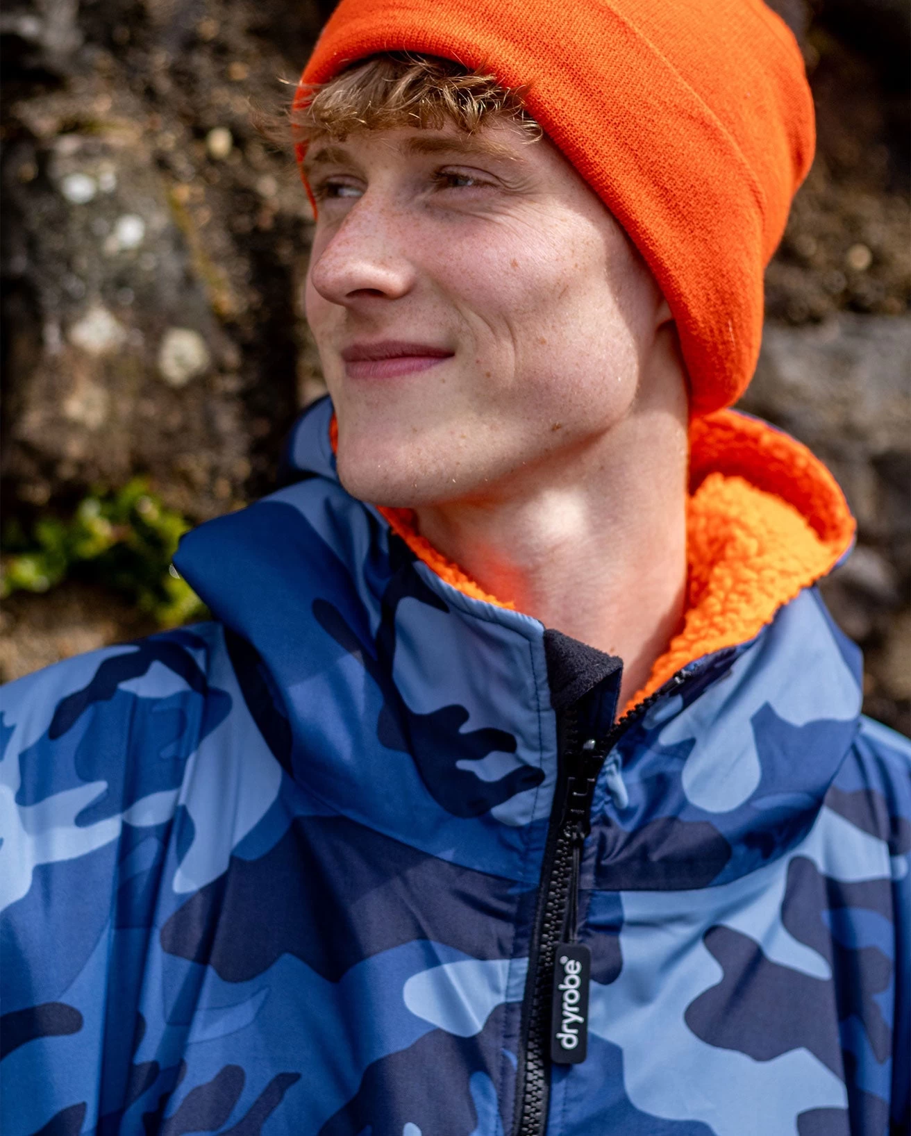 Dryrobe Advance Long Sleeve Blue Camo Orange 5 Dryrobe Advance Long Sleeve Blue Camo Orange - Image 5