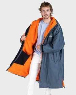 Dryrobe Advance Long Sleeve Dark Grey / Orange 9 Dryrobe Advance Long Sleeve Dark Grey / Orange -Sports Outdoor Store male adult advance greyorange 2